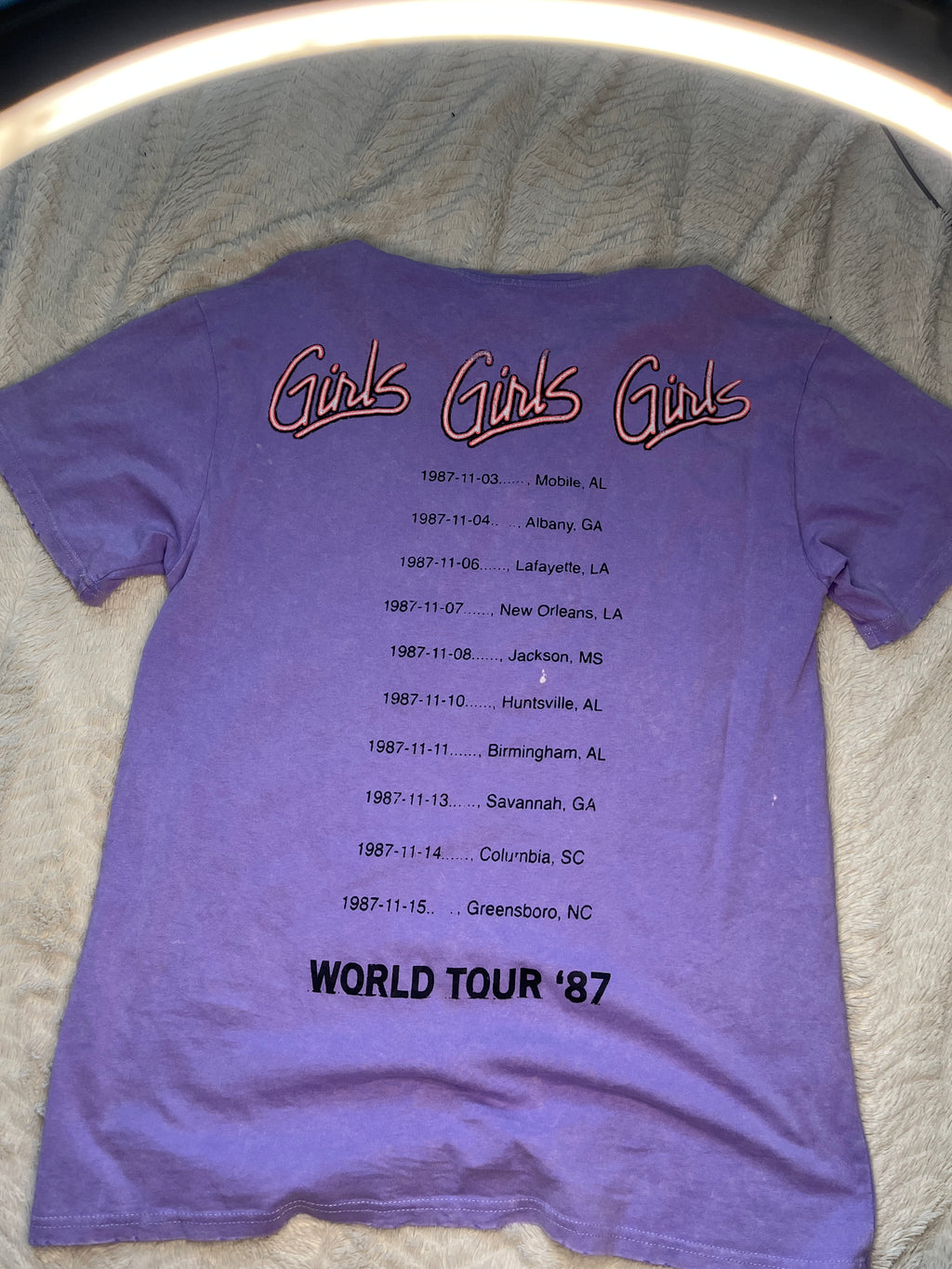 Graphic Motley Crue tee “Small”