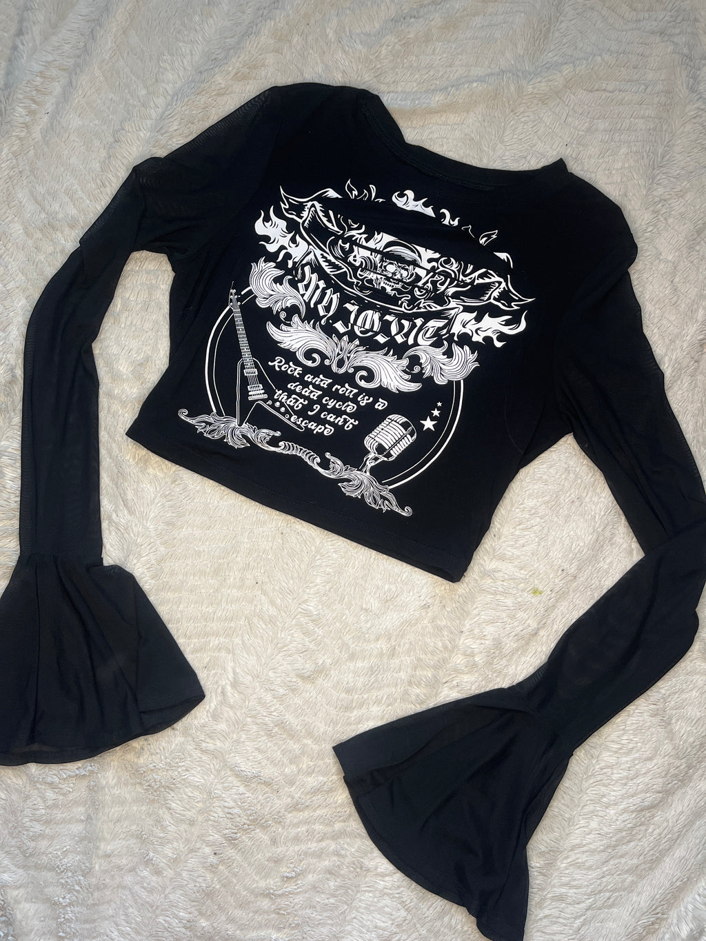 Graphic RocknRoll mesh sleeve “Medium”