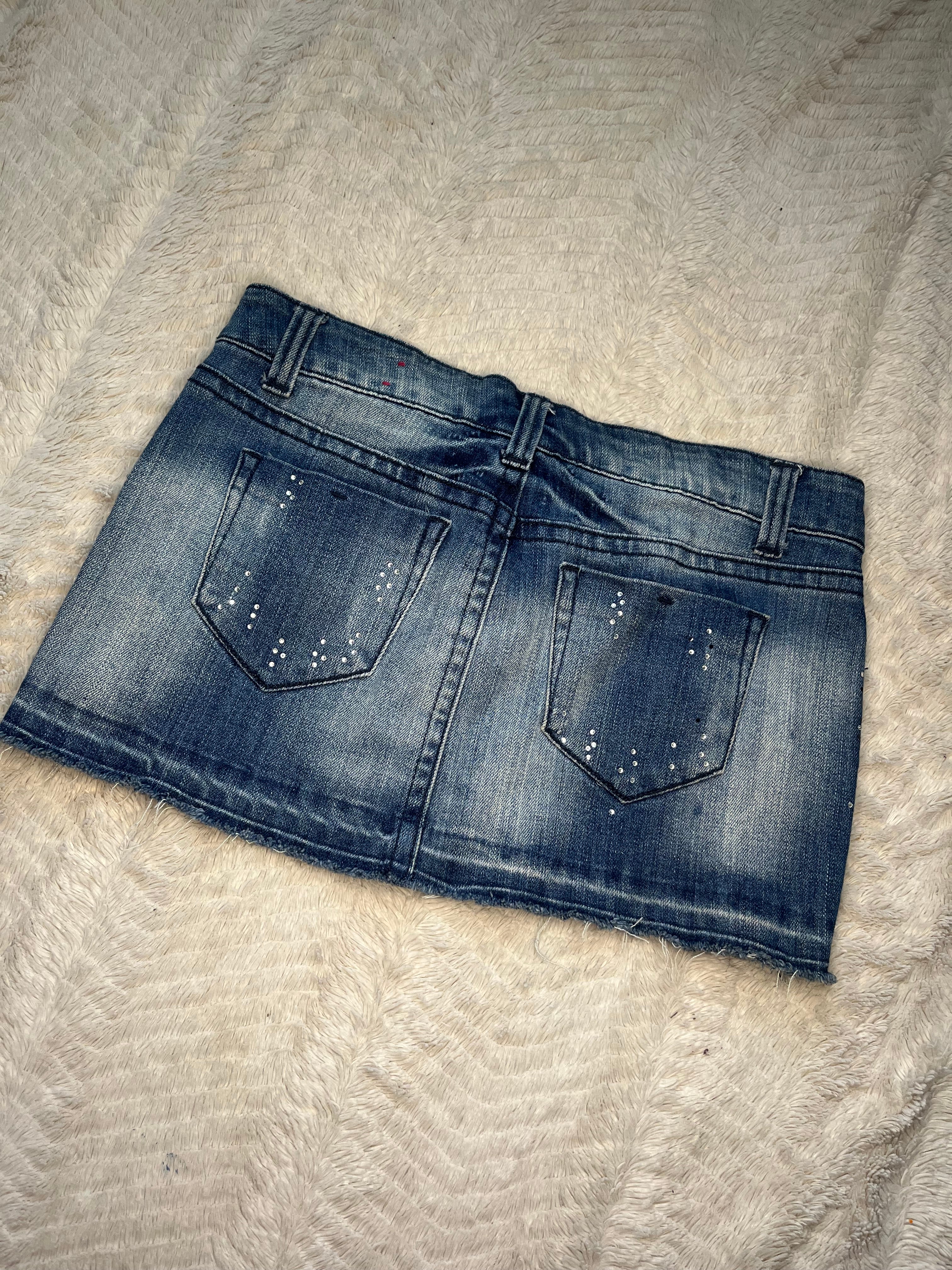 “Wall Flower” denim mini skirt “XS”